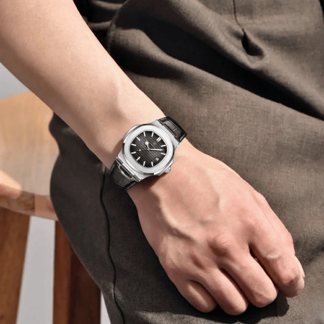 Relógio Masculino Montesier de luxo no pulso, estilo sofisticado, acabamento em aço, visual elegante