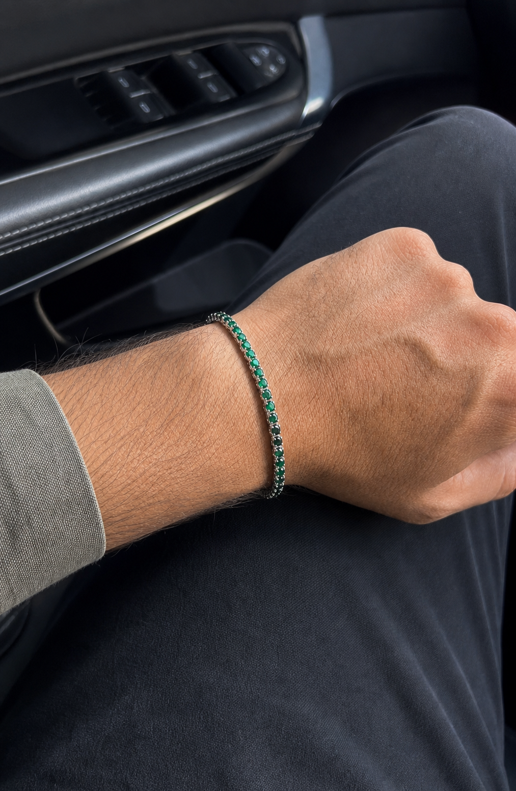 Pulseira Riviera Viridis Prata 925 em foto UGC no pulso masculino