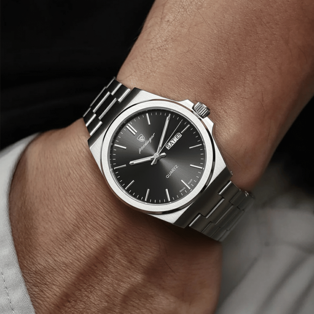 Relógio Masculino Belmonte de luxo no pulso, estilo sofisticado, acabamento em aço, visual elegante